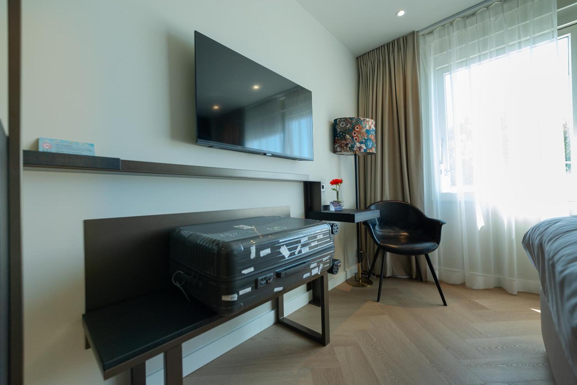 Boutique Hotel Herbergh Amsterdam Airport Free Parking Бадуведорп Екстер'єр фото