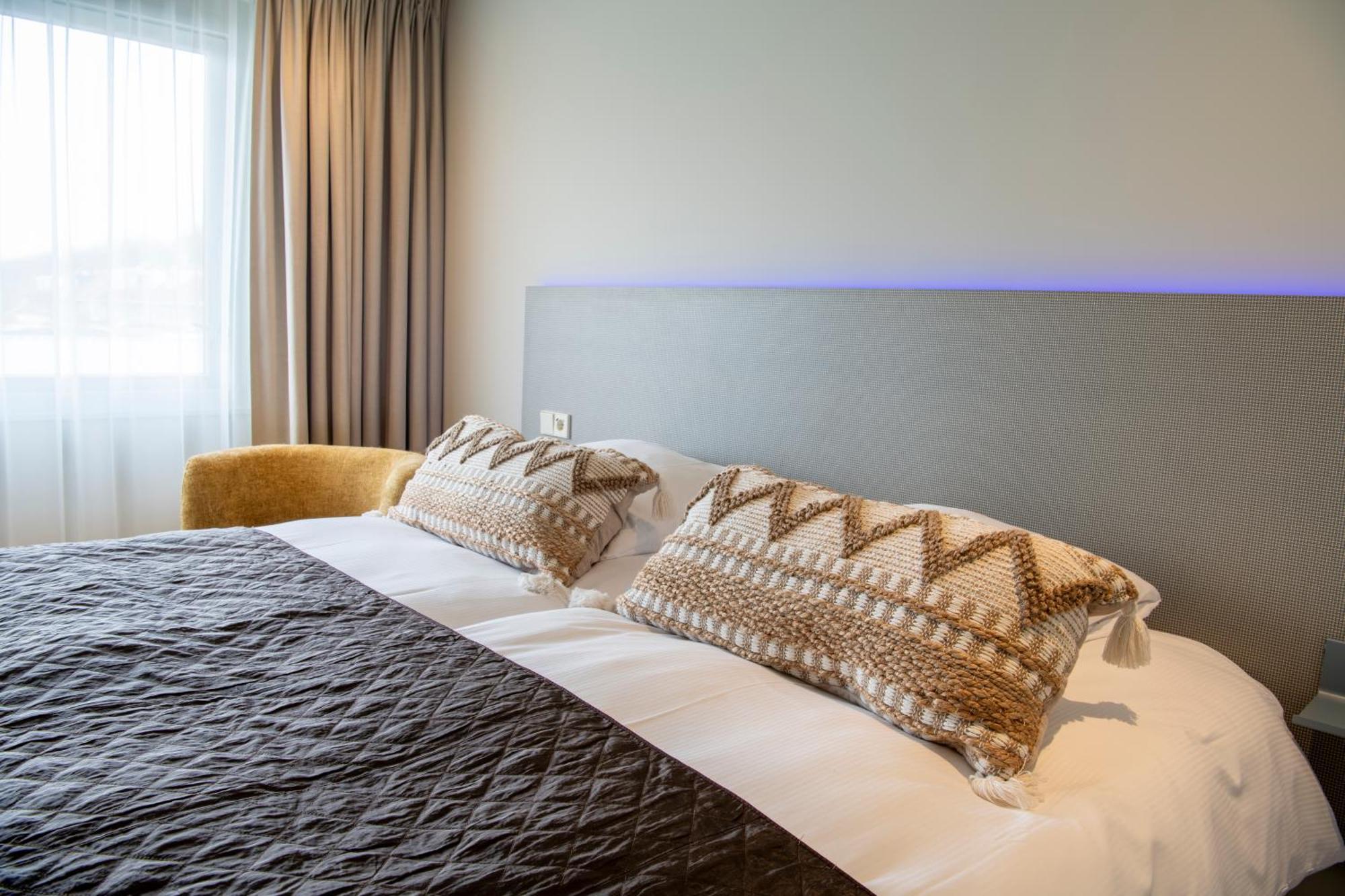 Boutique Hotel Herbergh Amsterdam Airport Free Parking Бадуведорп Екстер'єр фото