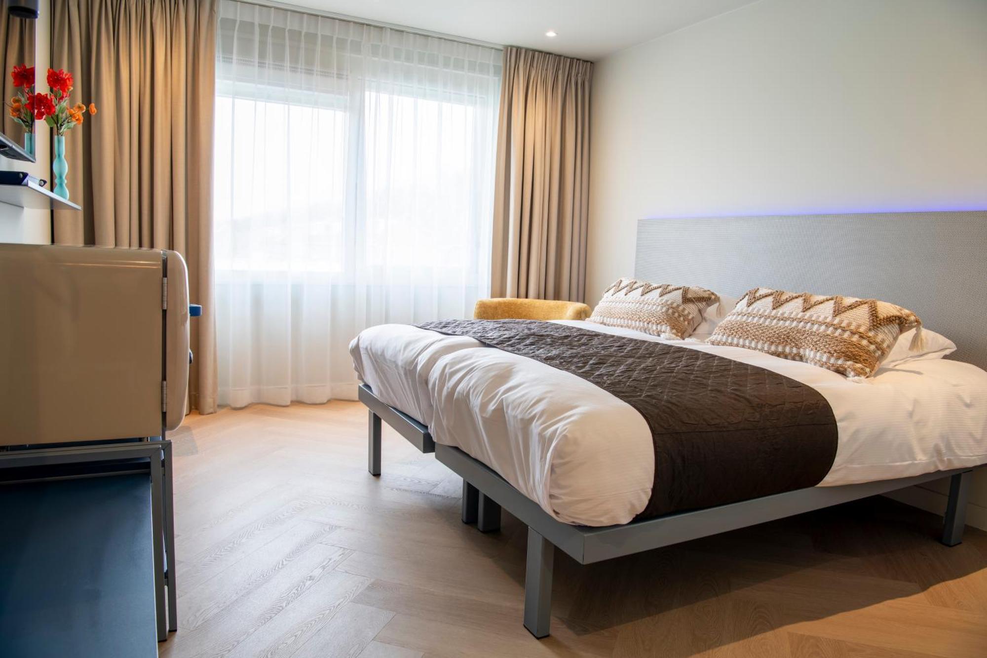 Boutique Hotel Herbergh Amsterdam Airport Free Parking Бадуведорп Екстер'єр фото