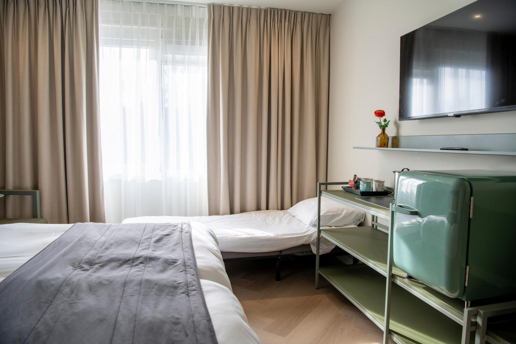 Boutique Hotel Herbergh Amsterdam Airport Free Parking Бадуведорп Екстер'єр фото
